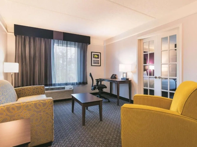 1 Bedroom Double Suite
