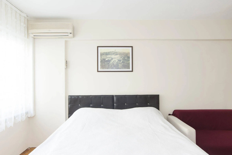 Roncalli Park Suites