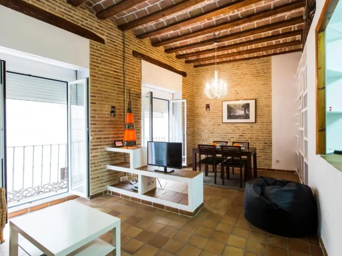 2 Bedrooms Apartment with balcony