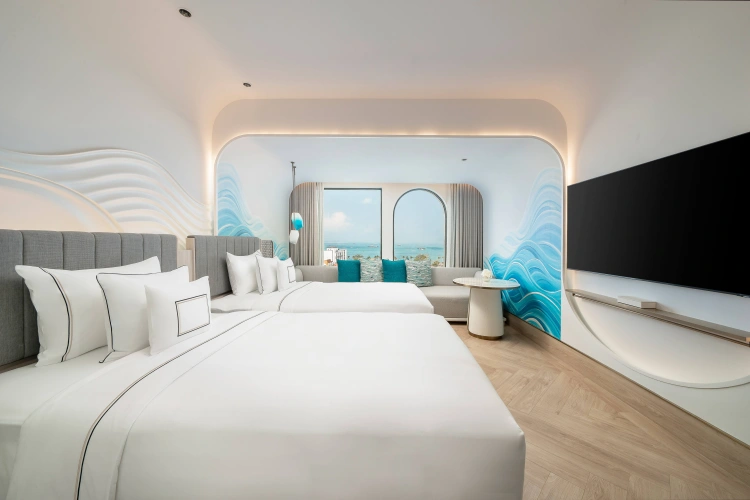 Family Connecting Suite