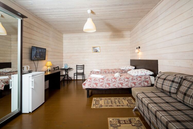 Фотография номера гостиницы Байкальская Радуга