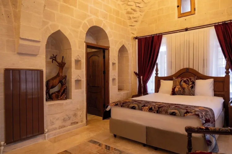 Kasr-i Divan Hotel