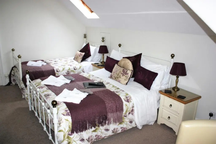 Astor House - Guest house