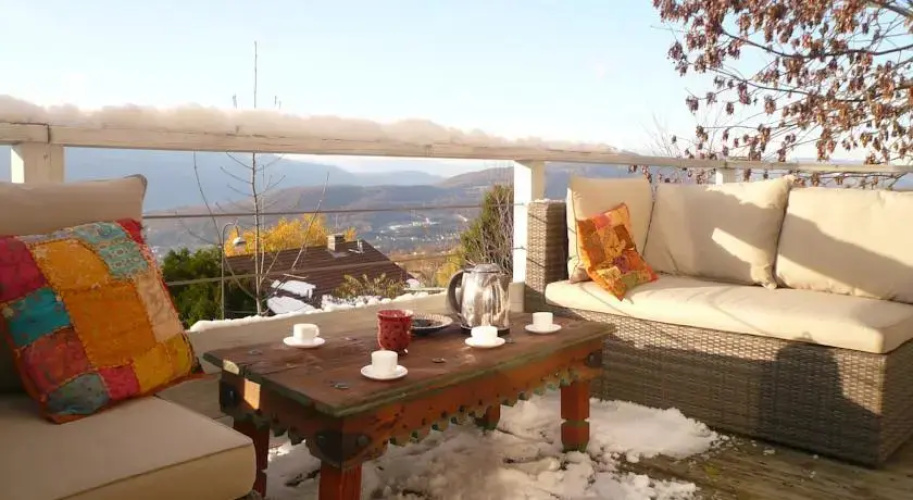 Le Balcon De Pugny