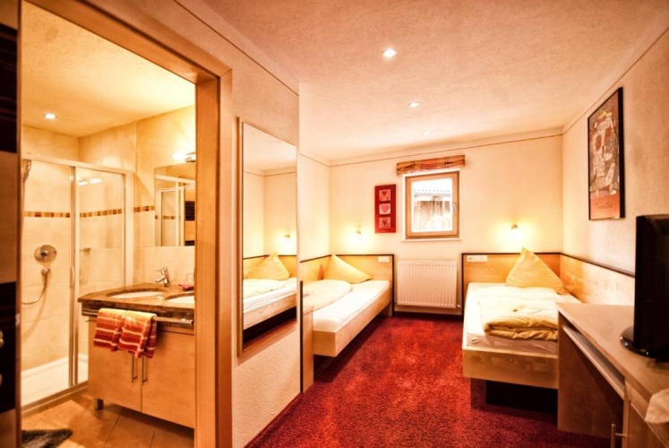 Standard Double Family room with balcony