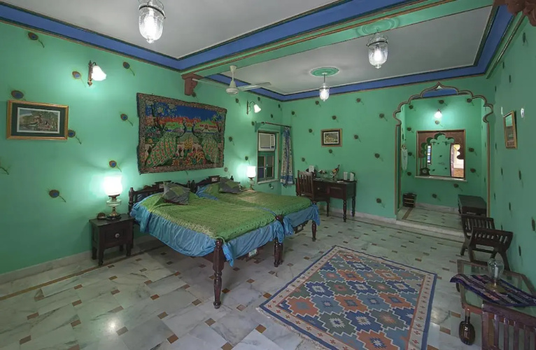 Ravla Bhenswara Hotel