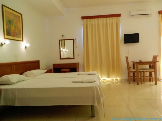 Family Studio with balcony and with sea view