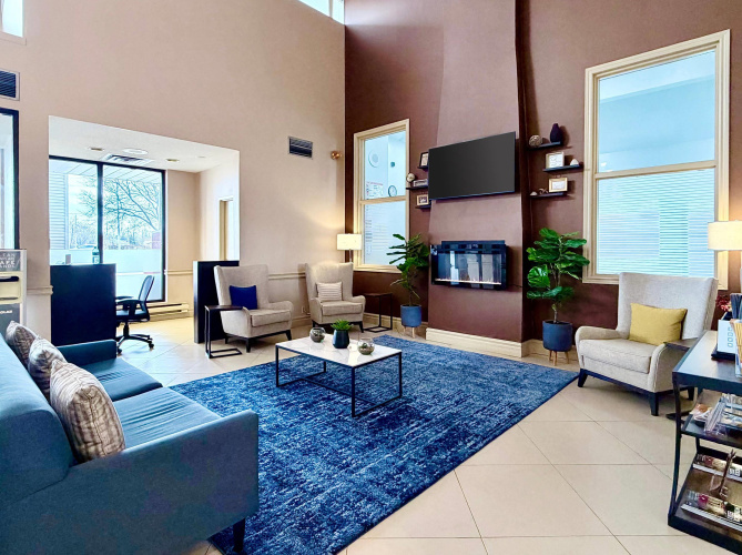 Comfort Inn & Suites Ambassador Bridge
