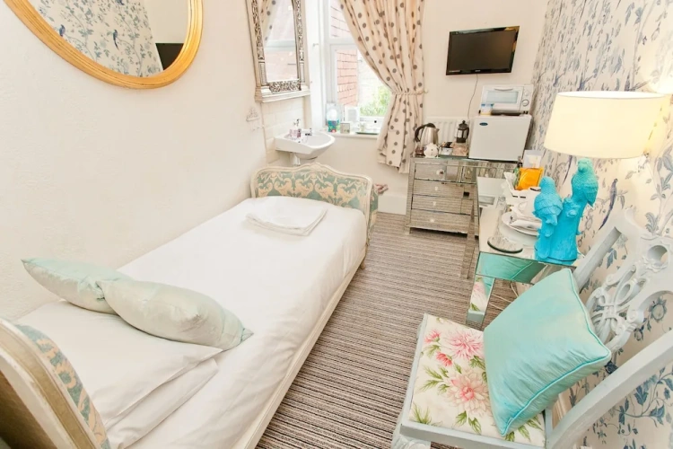 Economy Single room