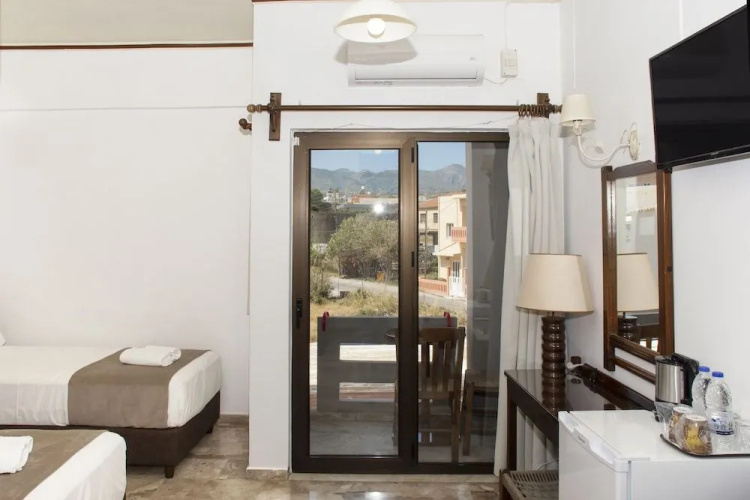 Argo Rooms