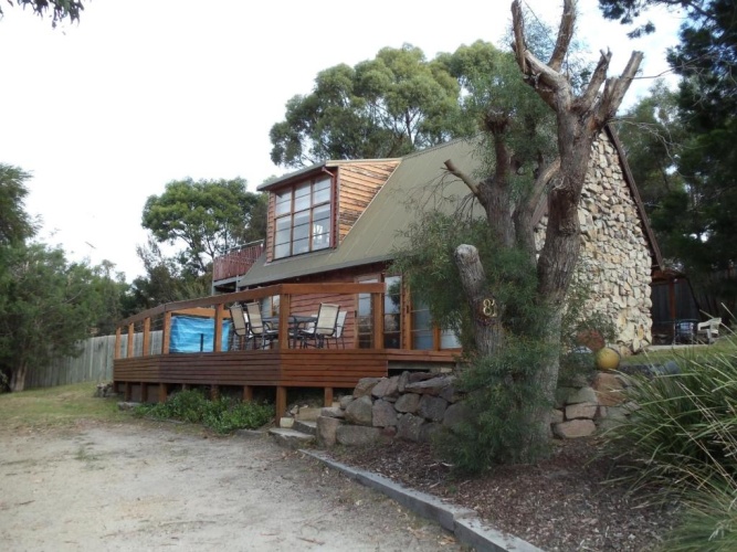 3 Bedrooms Cottage