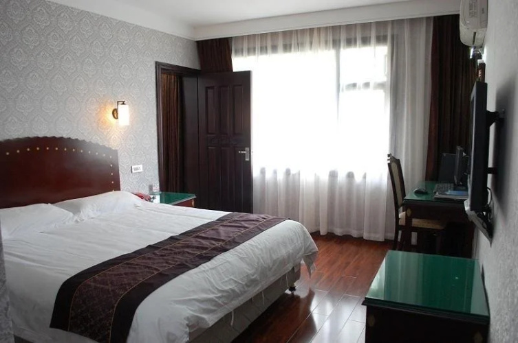 Kowloon Hotel