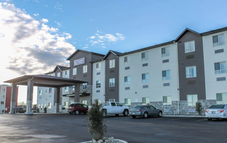 Best Western Plus Moosomin Hotel photo 27