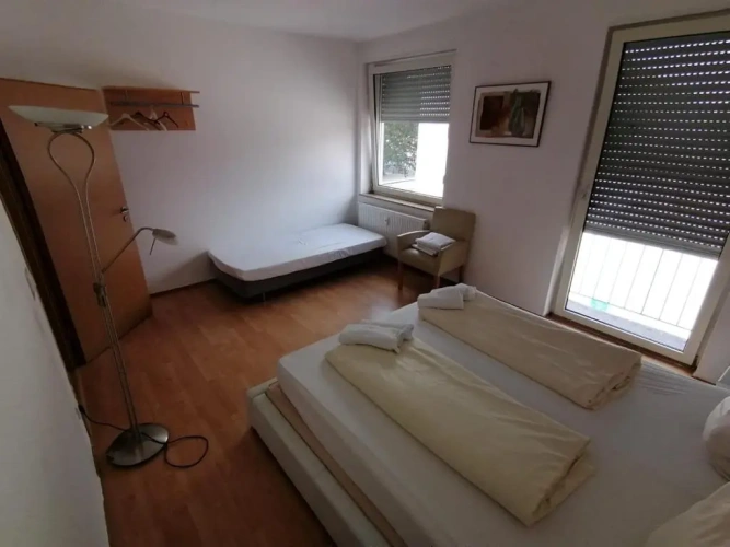 3 Bedrooms Apartment