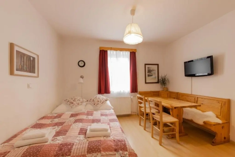 1 Bedroom Family Apartment