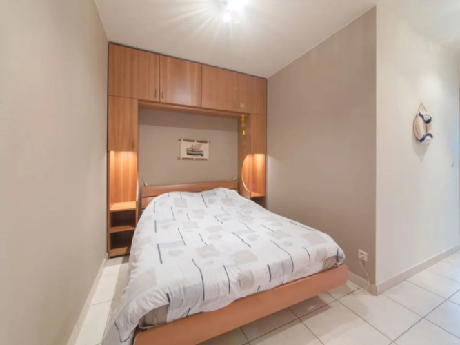 Apartment Zeeflat De Haan