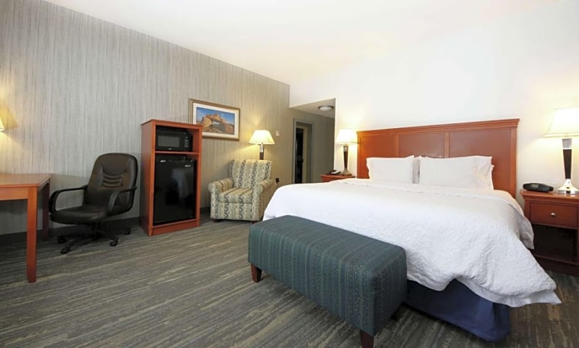 Grand room