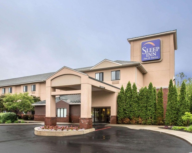 Quadruple Suite