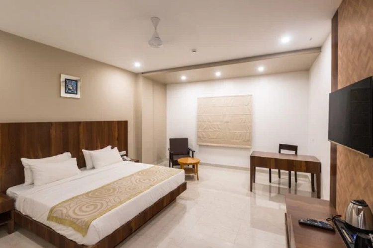 Deluxe Single room