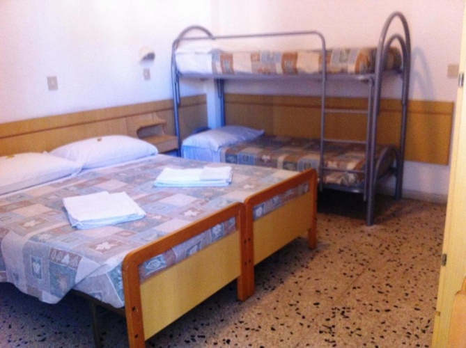 Standard Quadruple room
