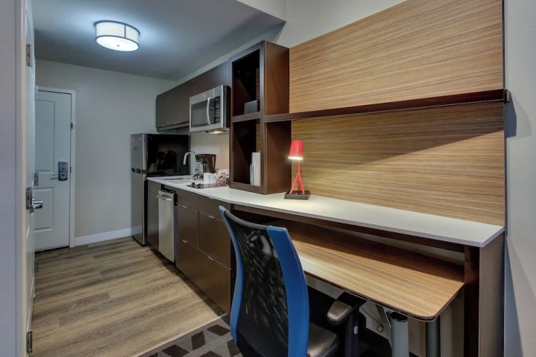 Quadruple Studio with city view