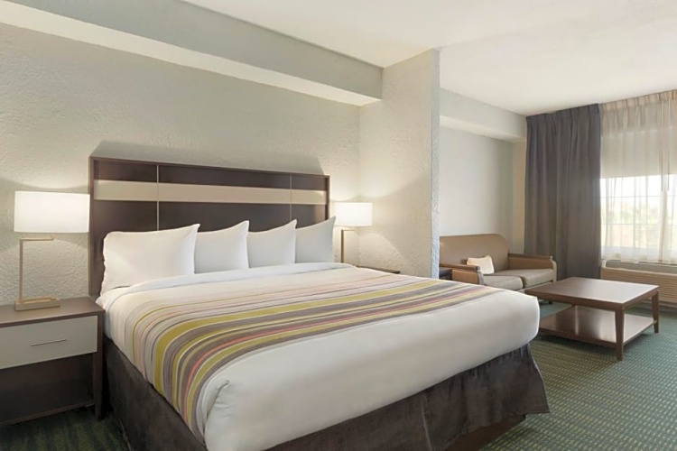 1 Bedroom Double Suite