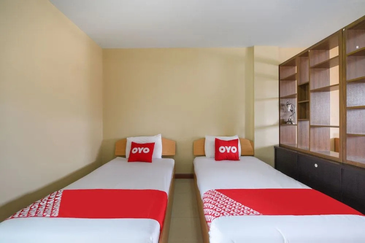 OYO 762 Chompoo
