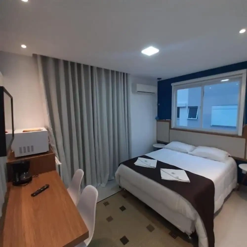 Deluxe Double room with balcony and with partial sea view