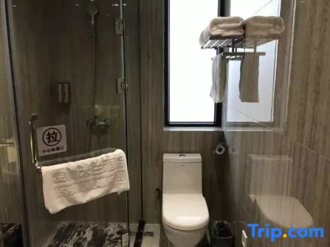 Shuang Yi Hotel
