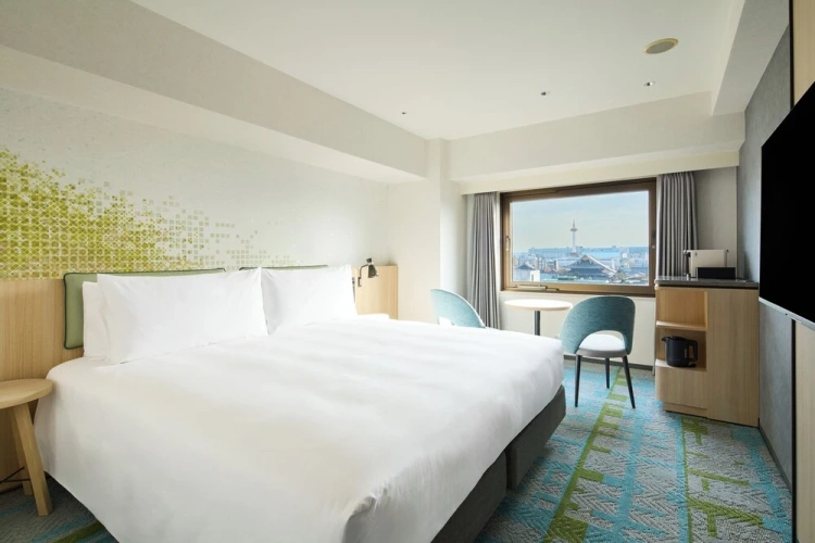 Standard High Floor Double room with city view