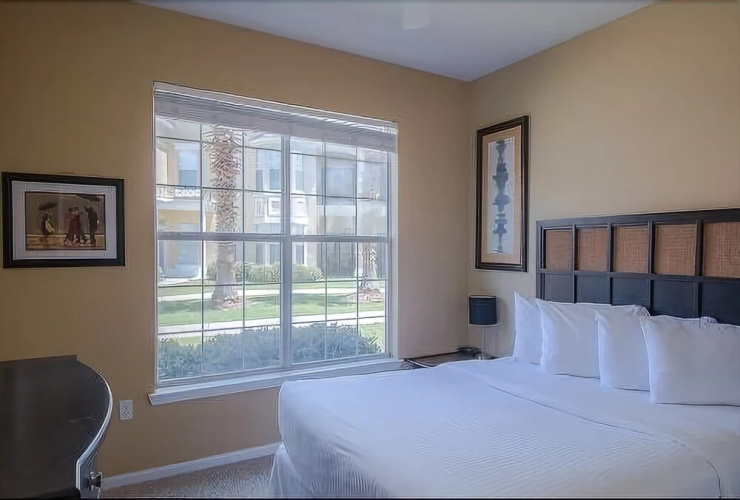Legacy 2102 - 3 Br Condo