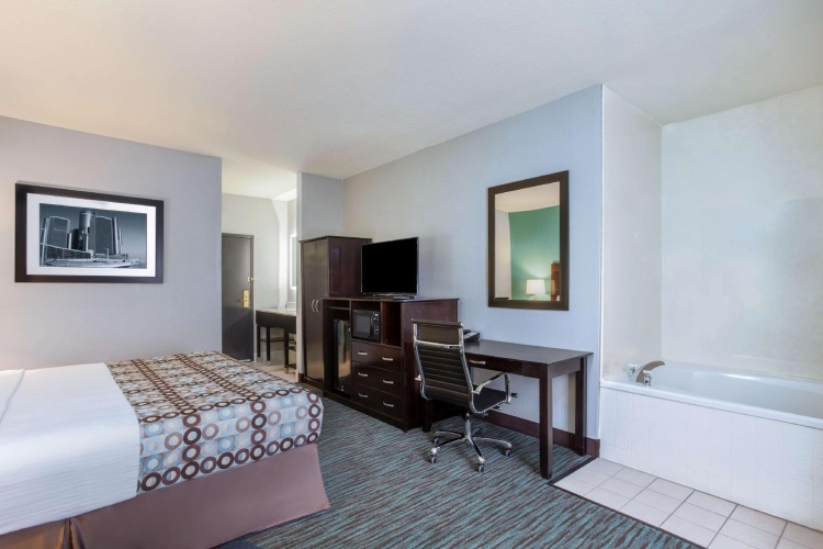 Deluxe Double Suite