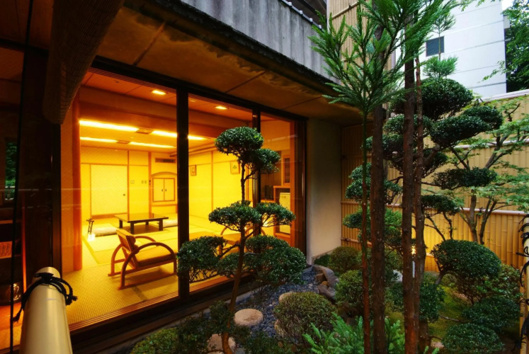 Shoenso Hozukawatei Hotel