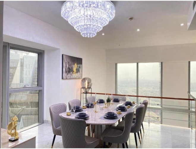 Deluxe Apartment