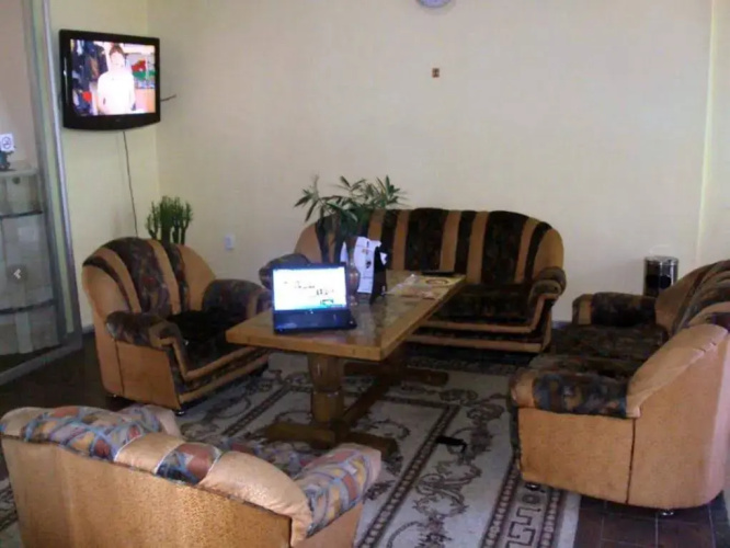 Duta Hotel