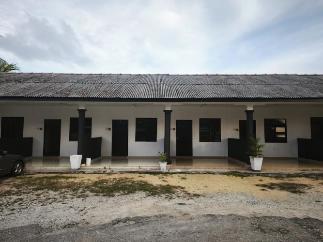 Oyo 91244 Aufa Chalet - Kuala Terengganu