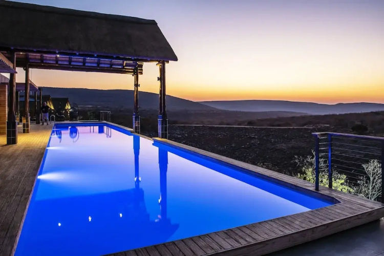 Ingwe Lodge