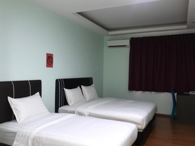 Superior Triple Suite