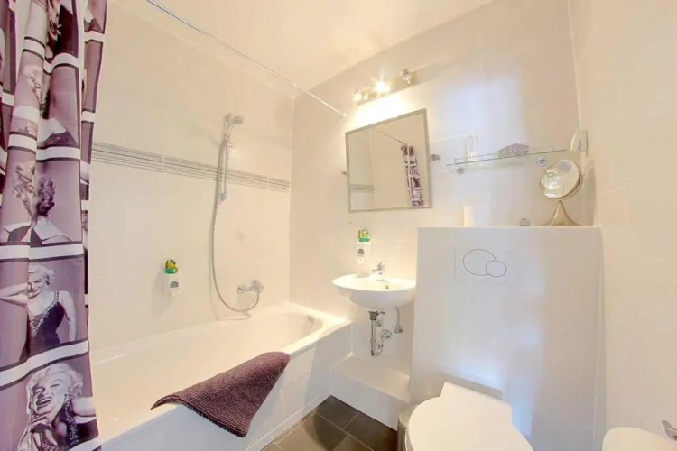 Apartment 475