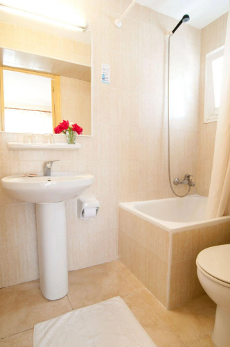 Hostal Montesol