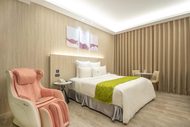 Deluxe Double room