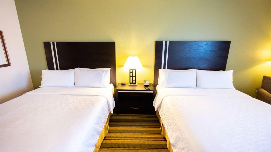 Quadruple Suite