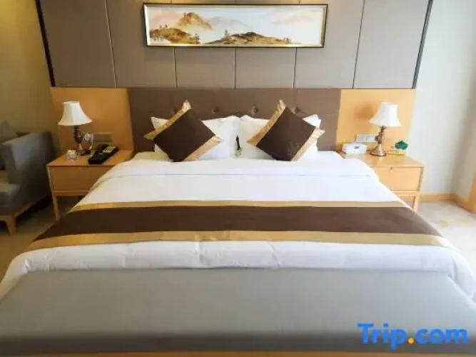 2 Bedrooms Suite with river view