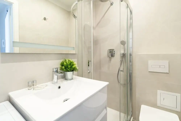 1 Bedroom Deluxe Double Apartment