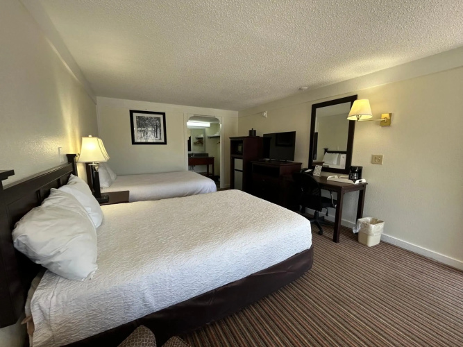 Knights Inn Somerset