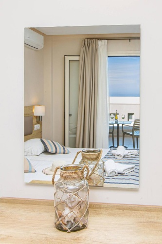 Quadruple Apartment