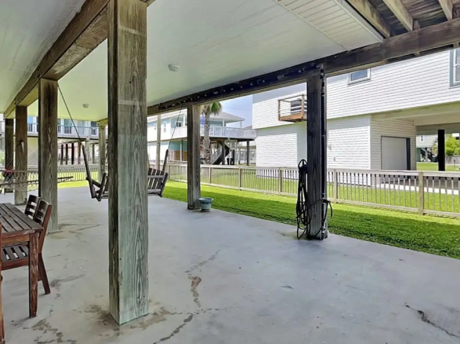 Molly's Dune by Ryson Vacation Rentals