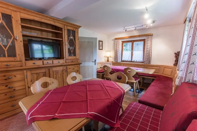 Standard Family room