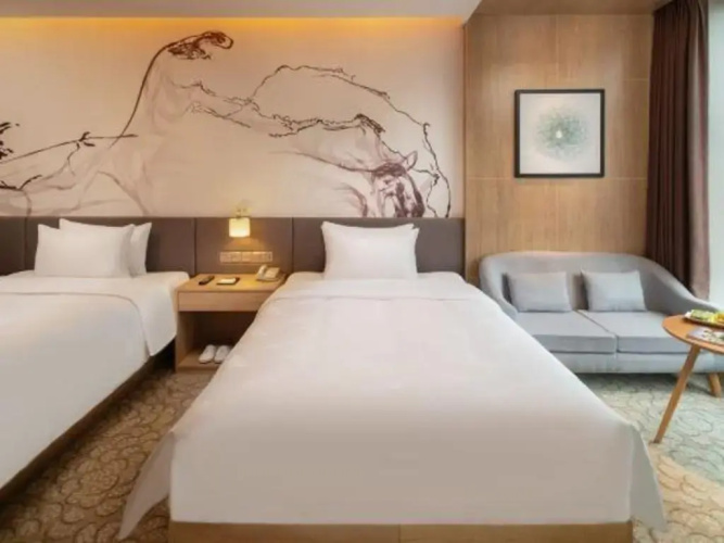 Kinglead Hotel
