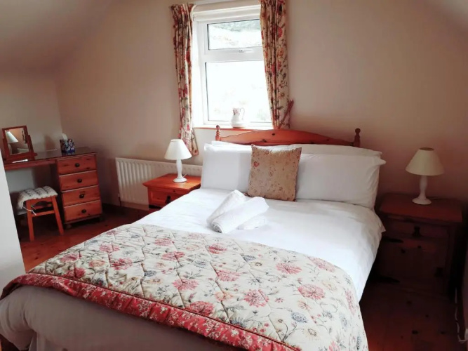 Dunlewey Lodge - Self Catering Donegal